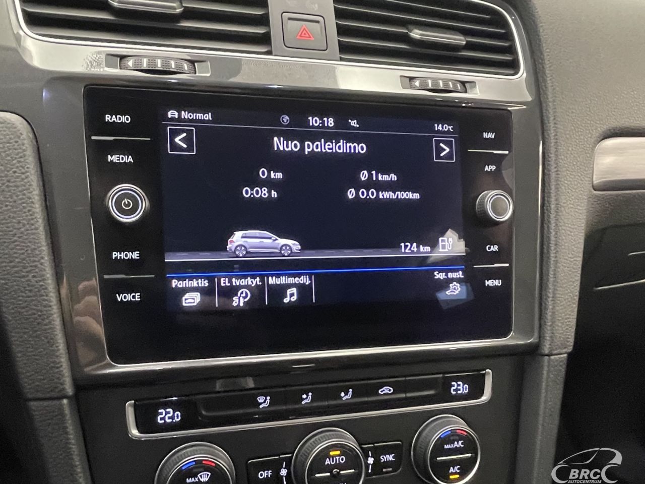 Volkswagen Golf | 34