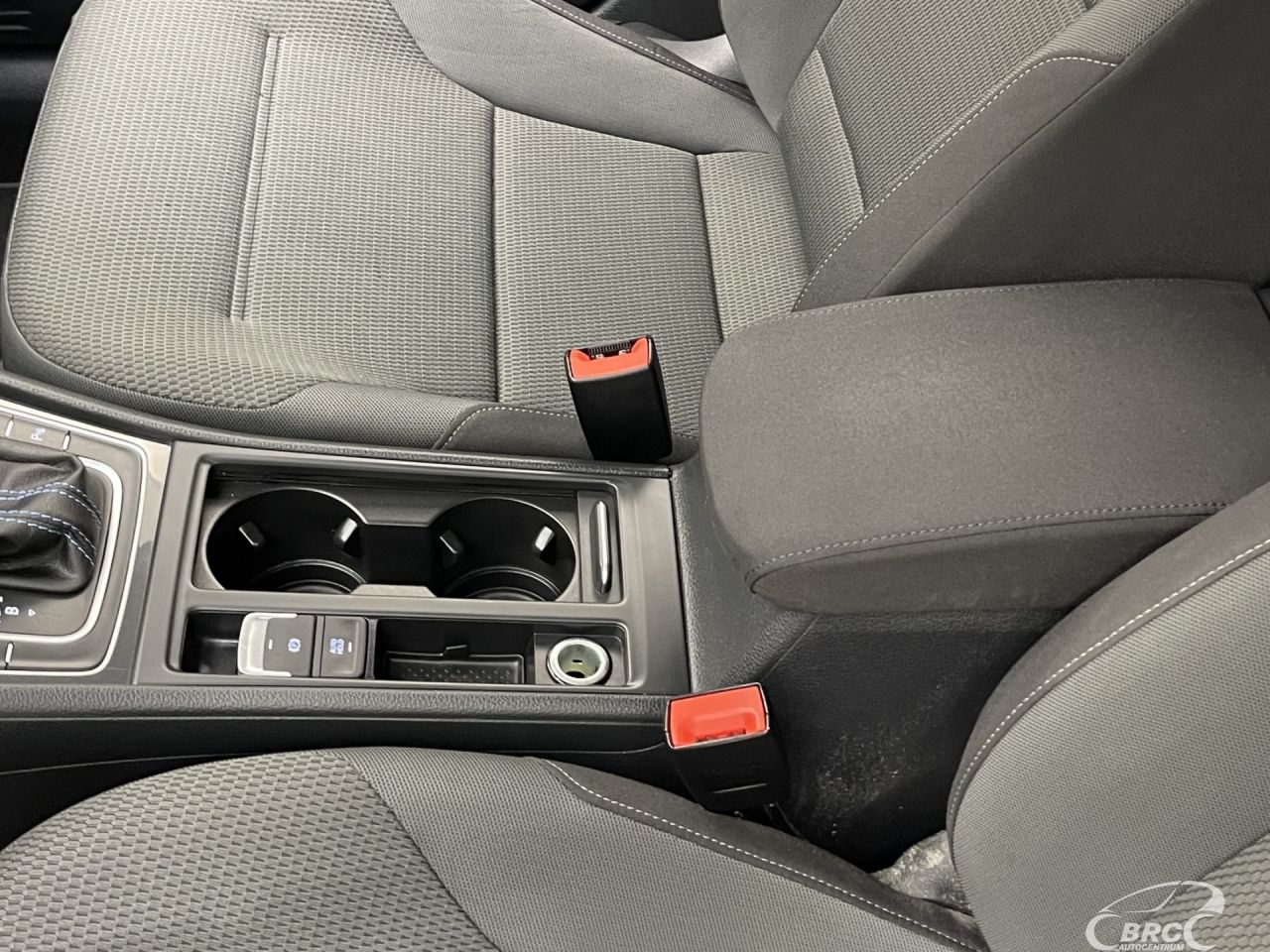 Volkswagen Golf | 22