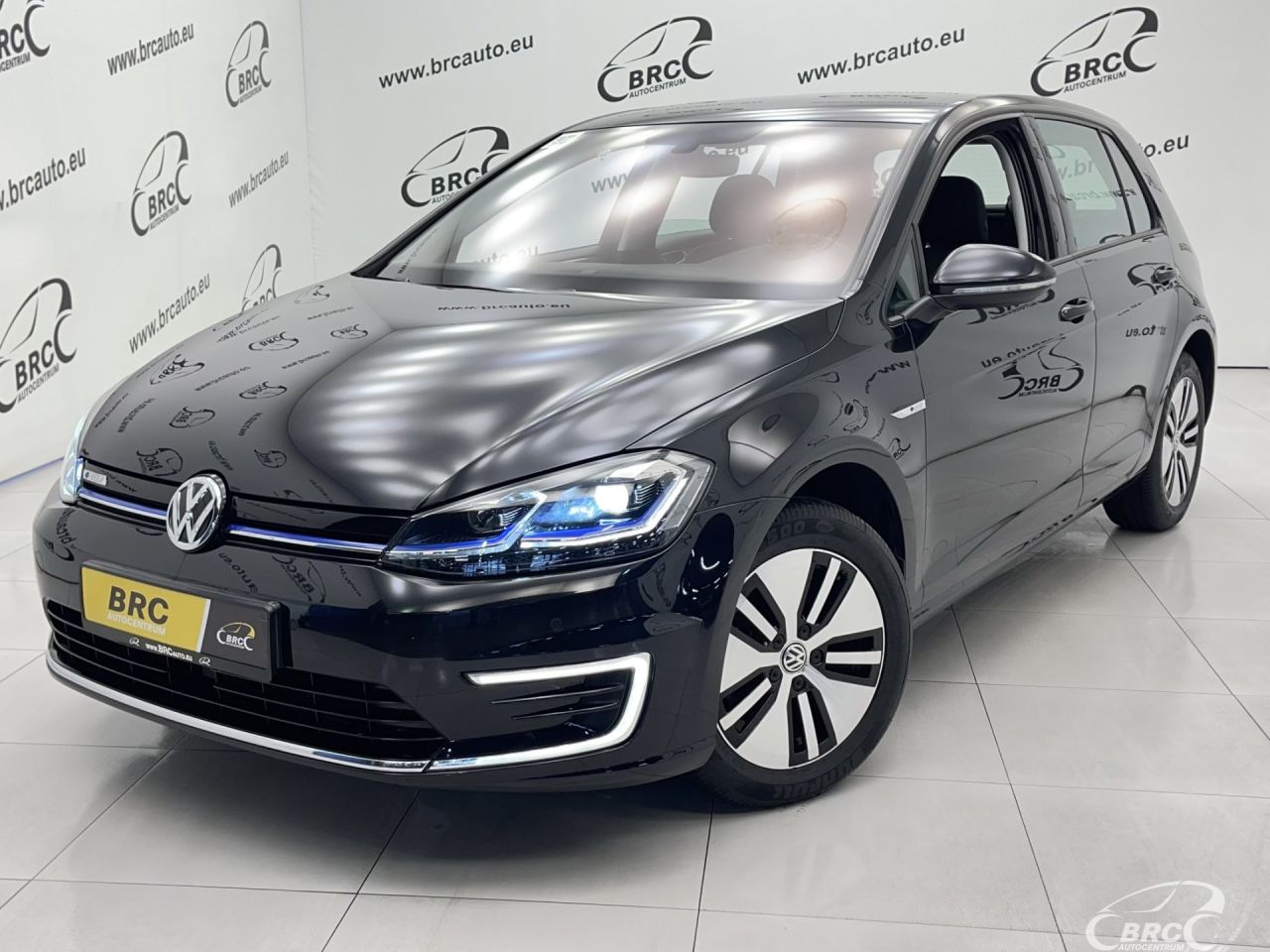Volkswagen Golf | 50