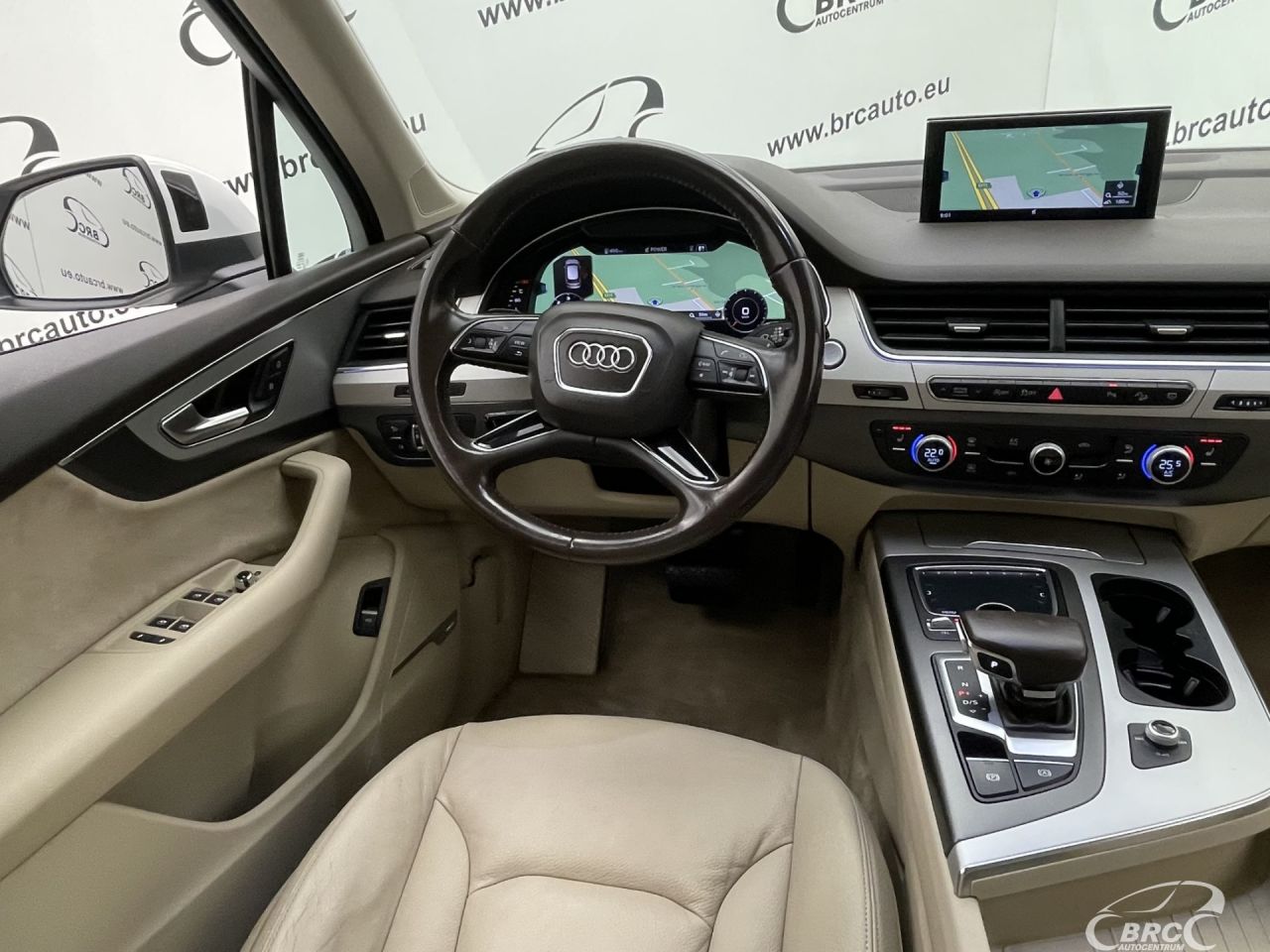 Audi Q7 | 13