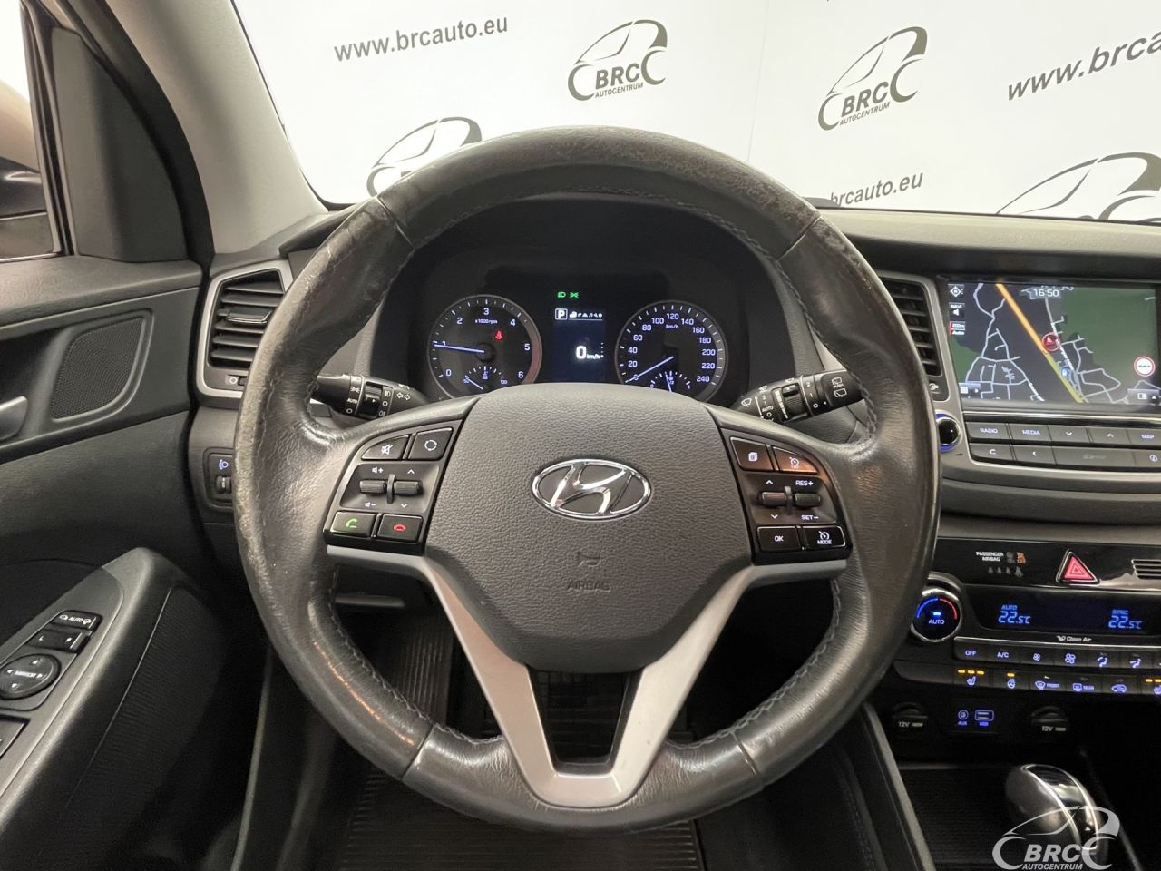 Hyundai Tucson | 29
