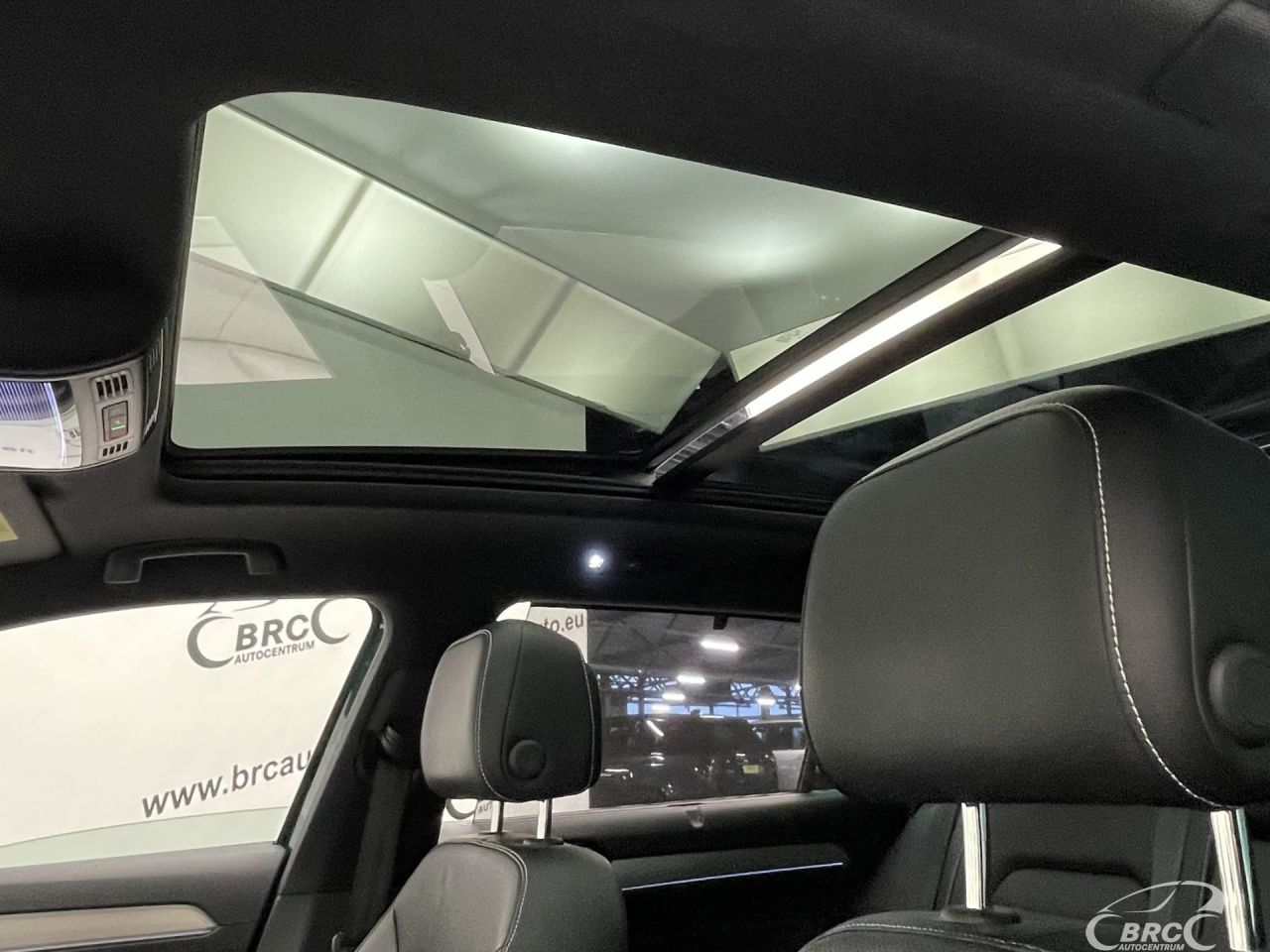 Volkswagen Passat | 26