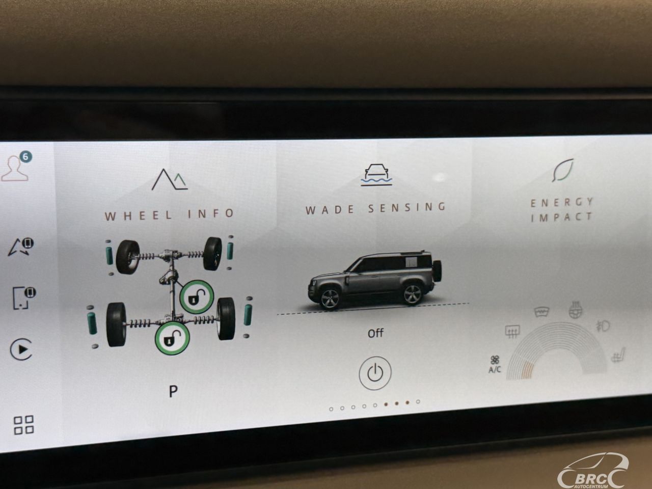 Land Rover Defender | 37