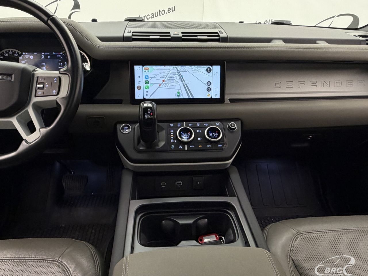 Land Rover Defender | 15