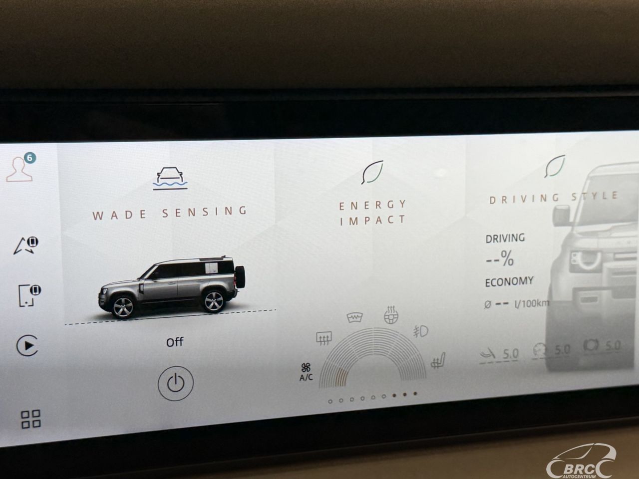 Land Rover Defender | 38