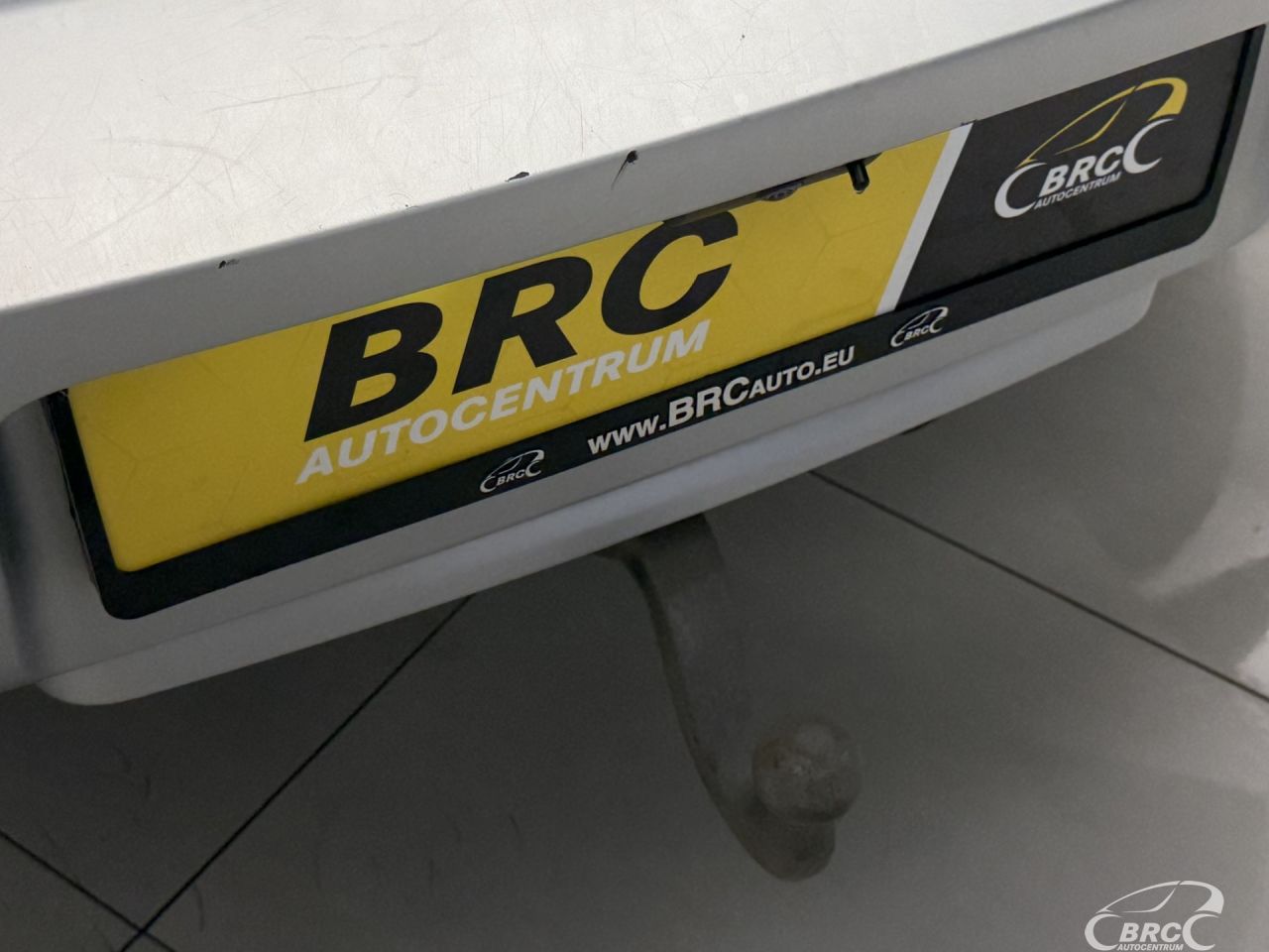 Land Rover Defender | 45