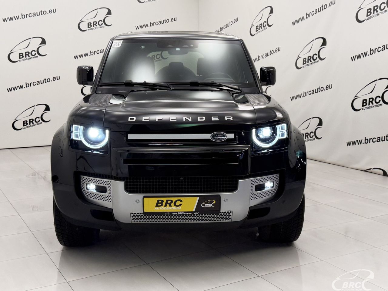 Land Rover Defender | 49