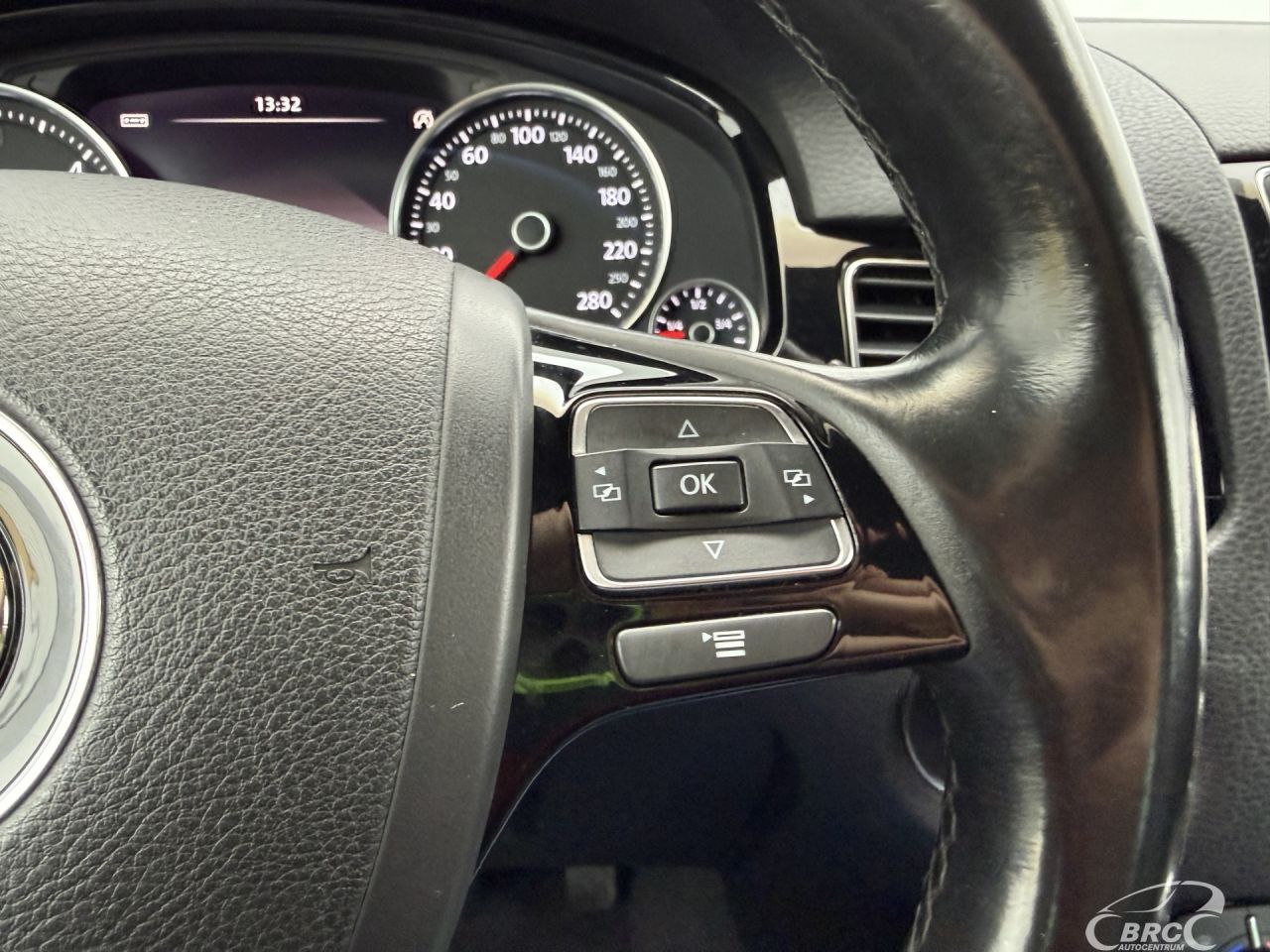 Volkswagen Touareg | 44