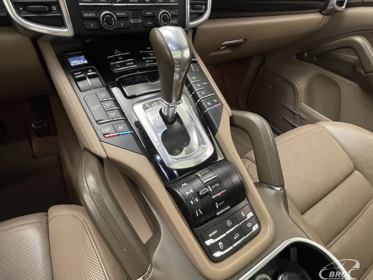 Porsche Cayenne | 31