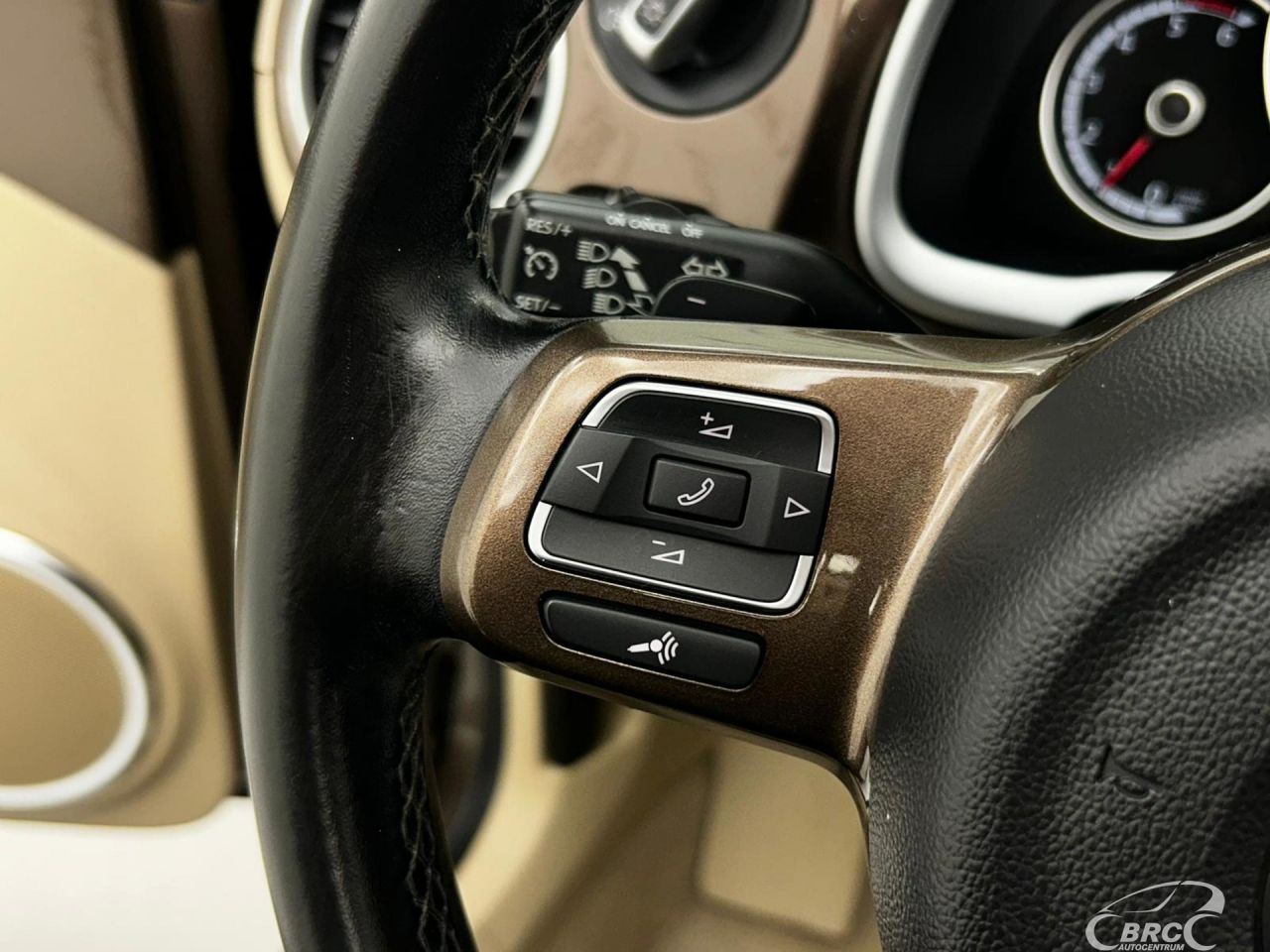 Volkswagen Beetle | 13