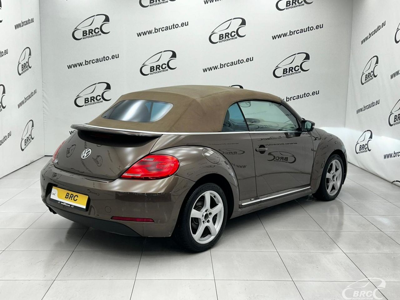 Volkswagen Beetle | 2