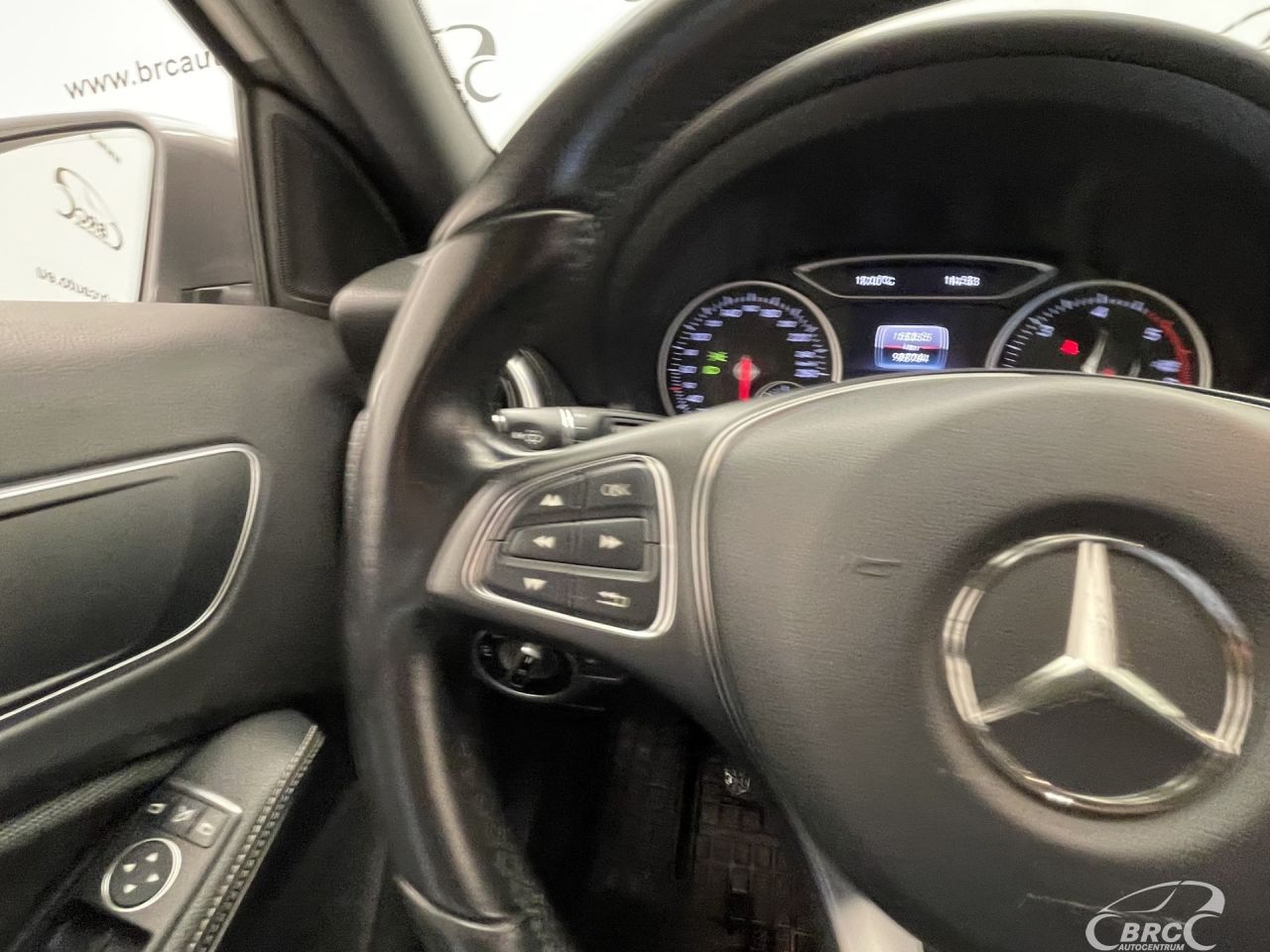 Mercedes-Benz A160 | 29