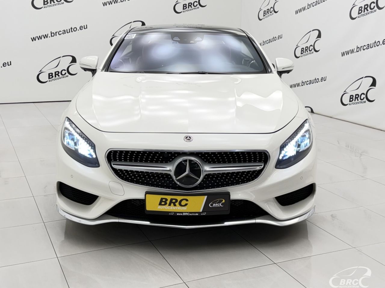 Mercedes-Benz S500 | 49