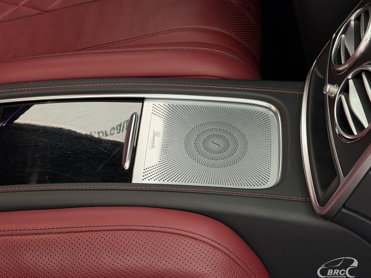 Mercedes-Benz S500 | 12