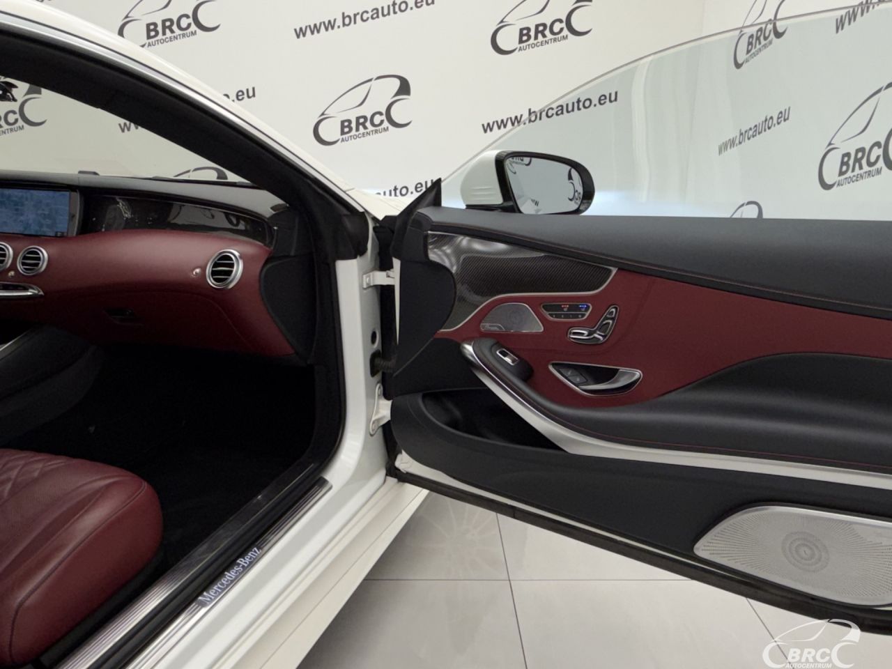 Mercedes-Benz S500 | 8