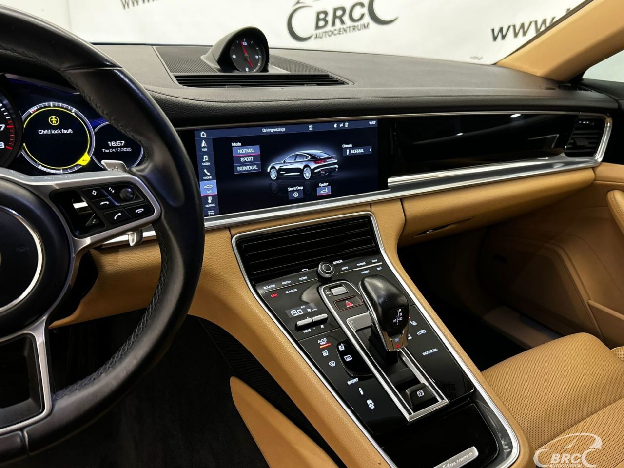 Porsche Panamera | 19