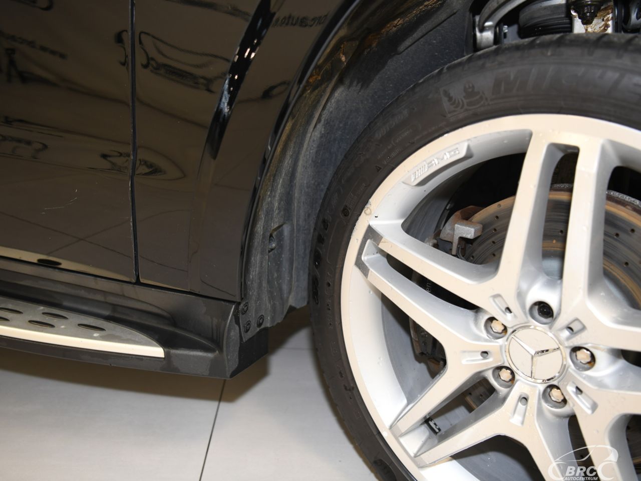 Mercedes-Benz GL450 | 43