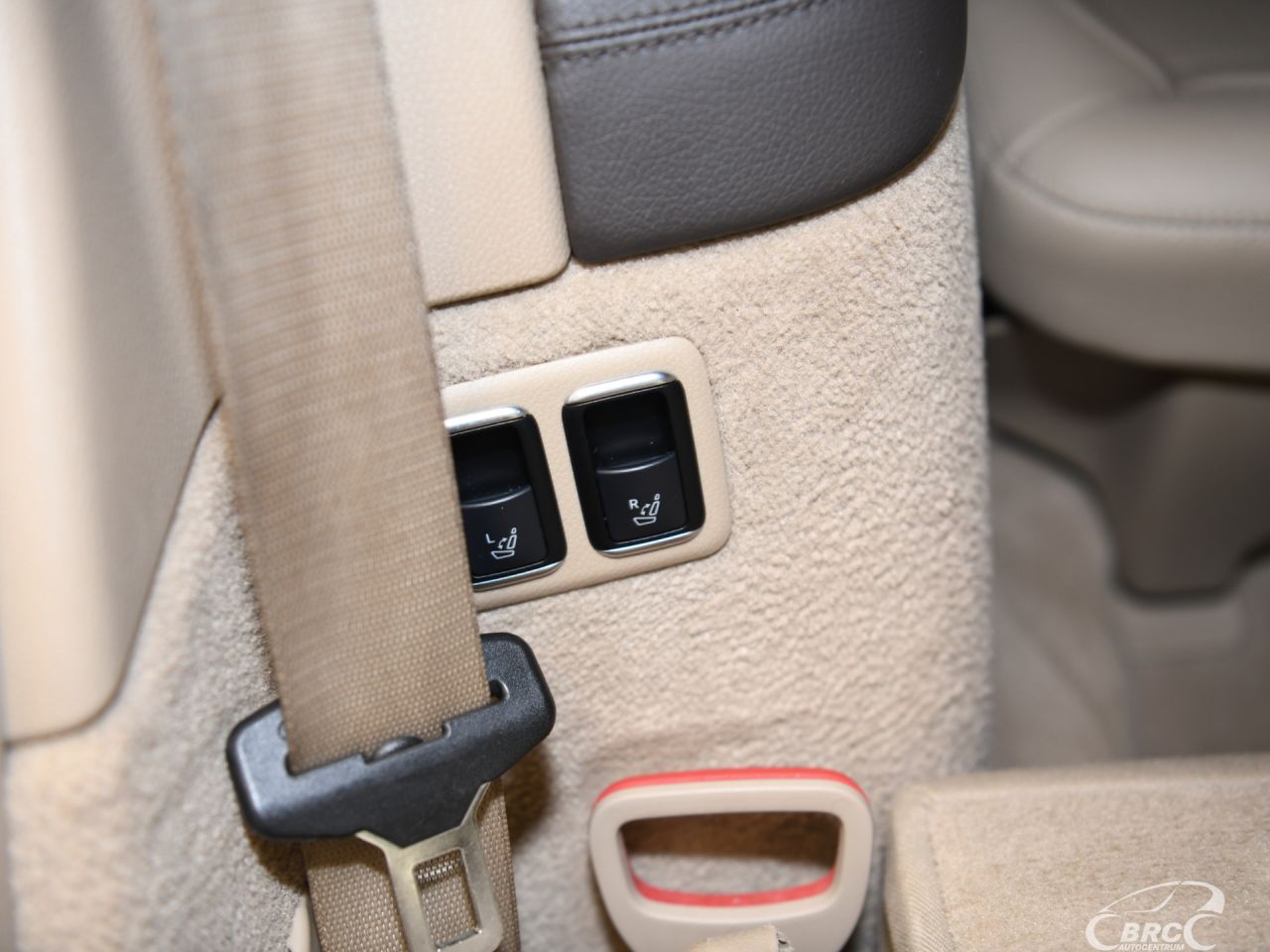 Mercedes-Benz GL450 | 15