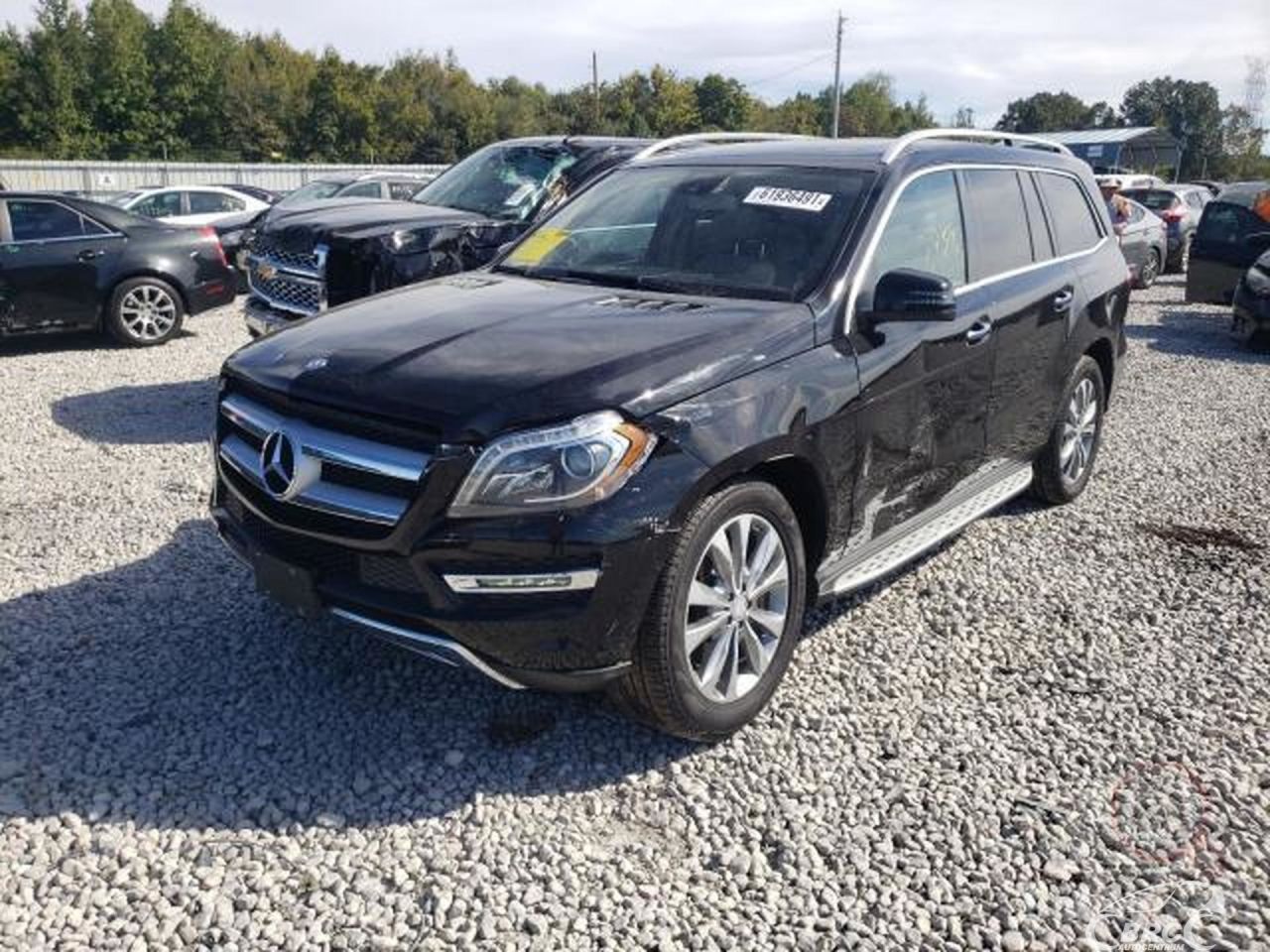 Mercedes-Benz GL450 | 52