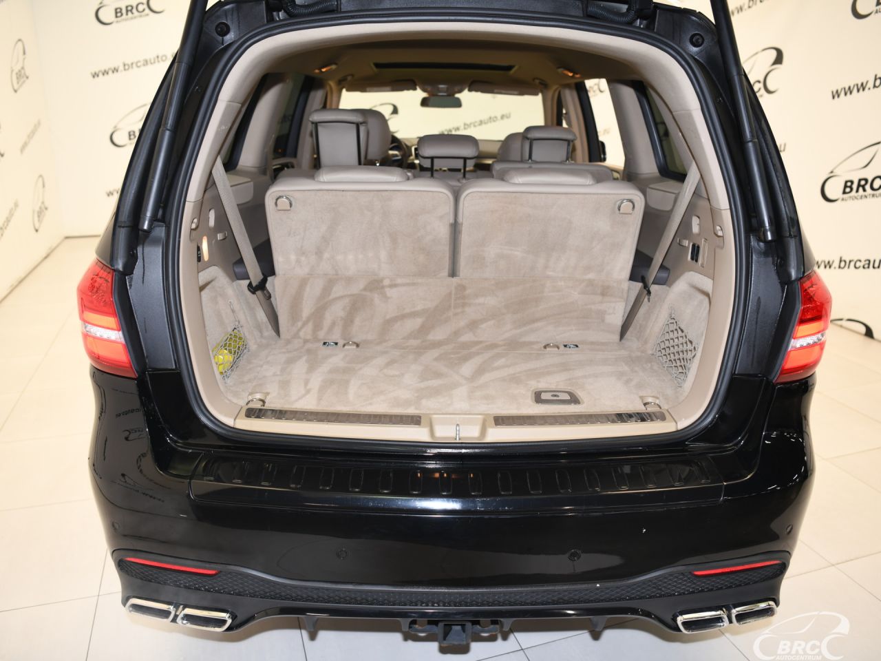 Mercedes-Benz GL450 | 44