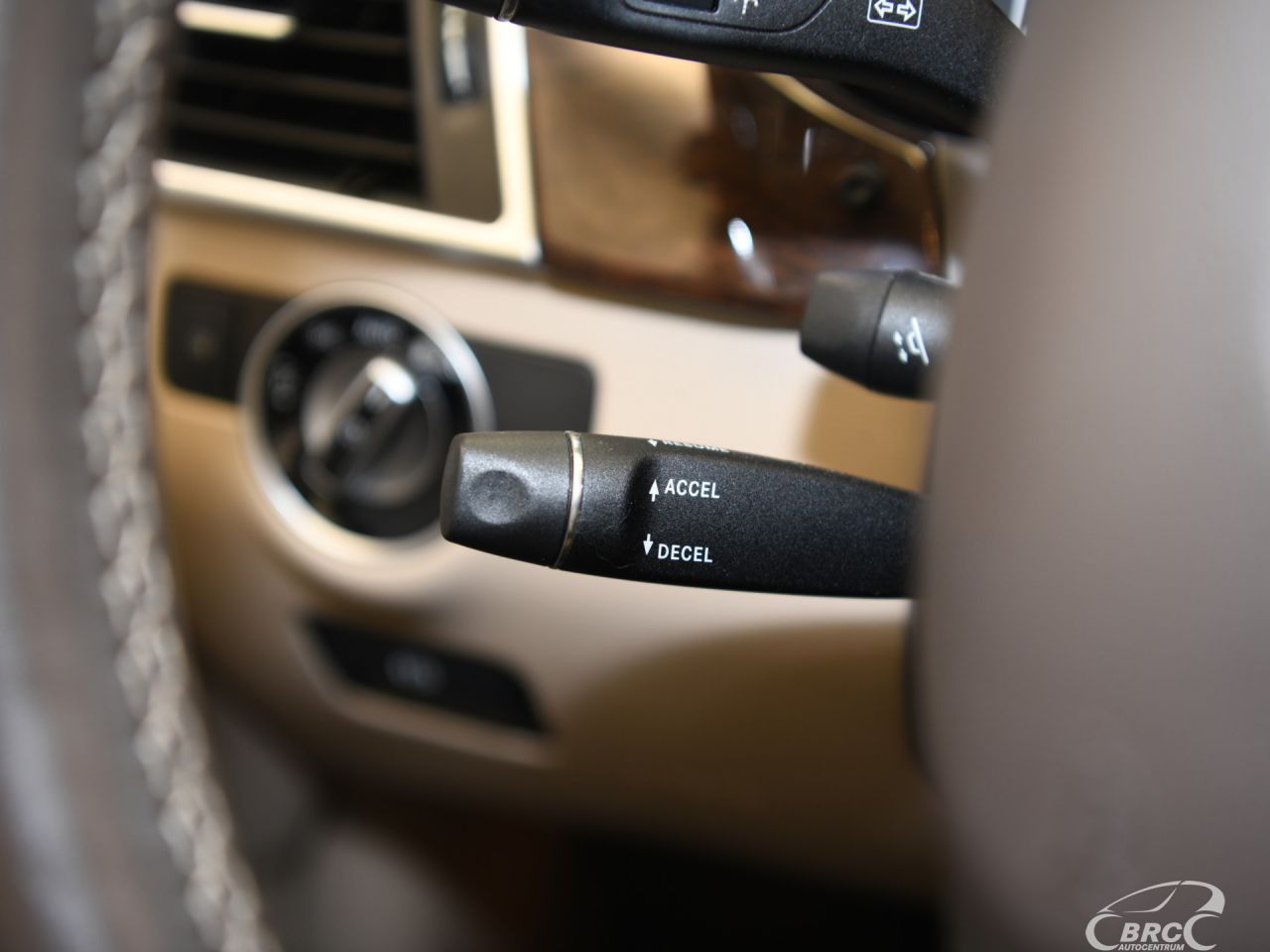 Mercedes-Benz GL450 | 34