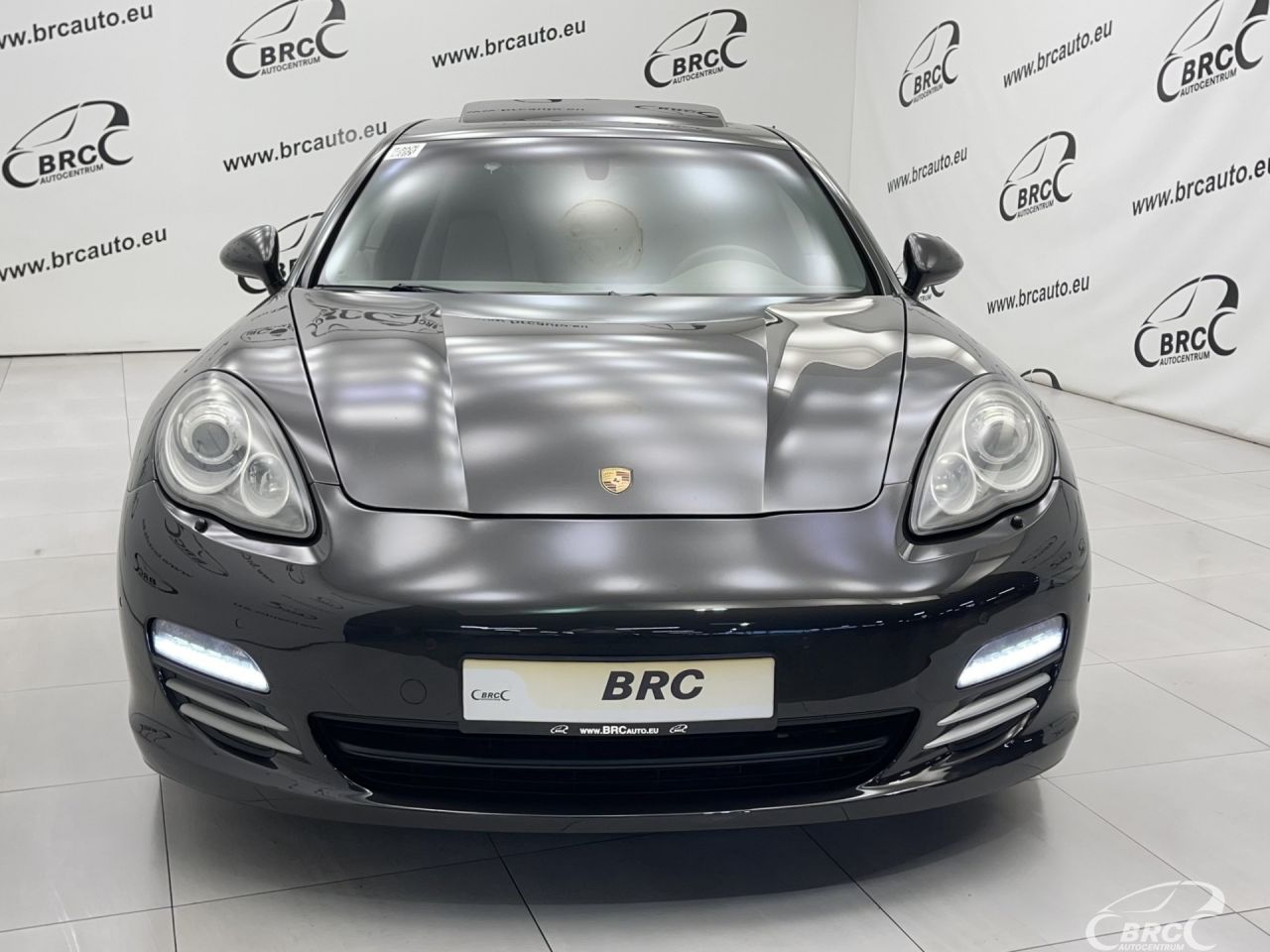 Porsche Panamera | 48