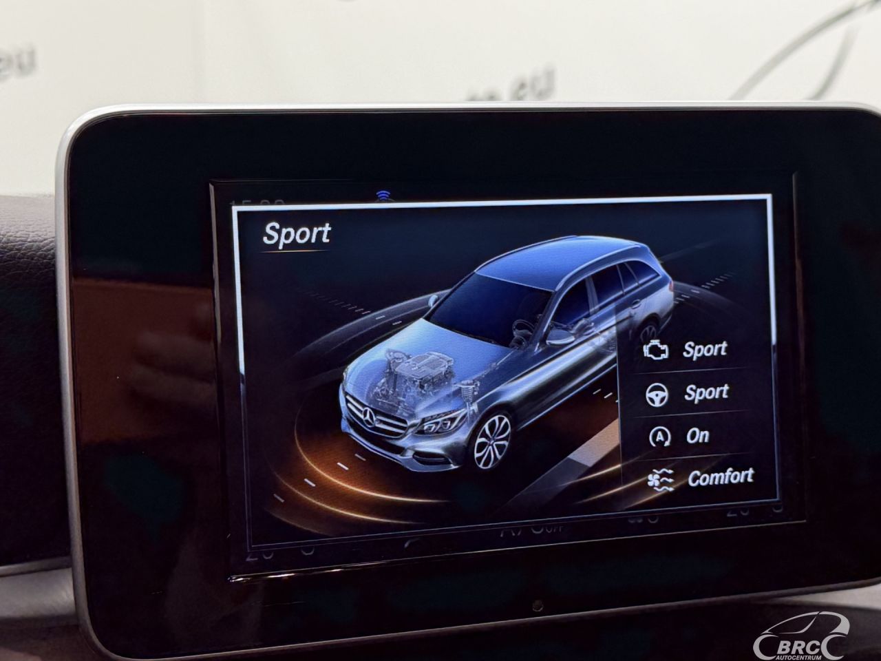 Mercedes-Benz C220 | 39