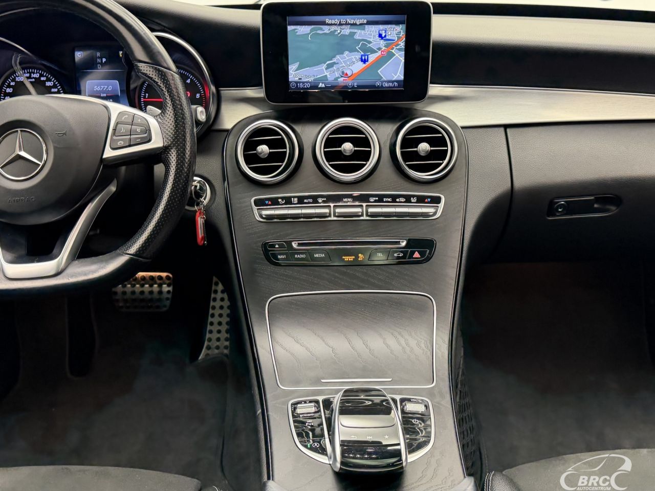 Mercedes-Benz C220 | 14