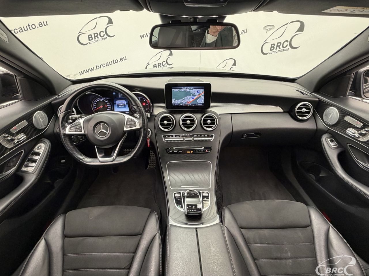 Mercedes-Benz C220 | 2