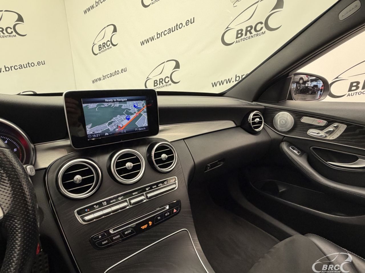 Mercedes-Benz C220 | 26