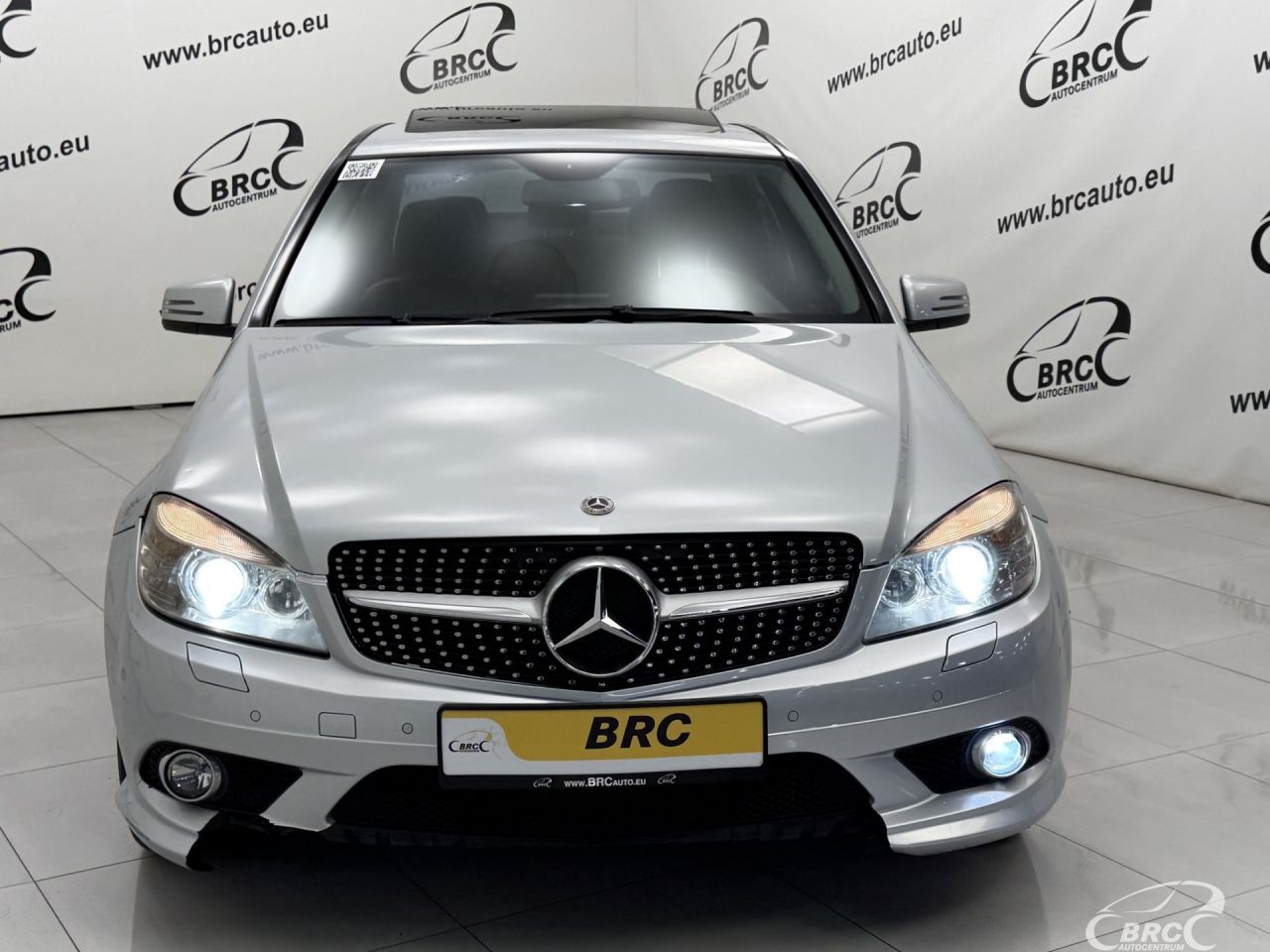 Mercedes-Benz C250 | 46