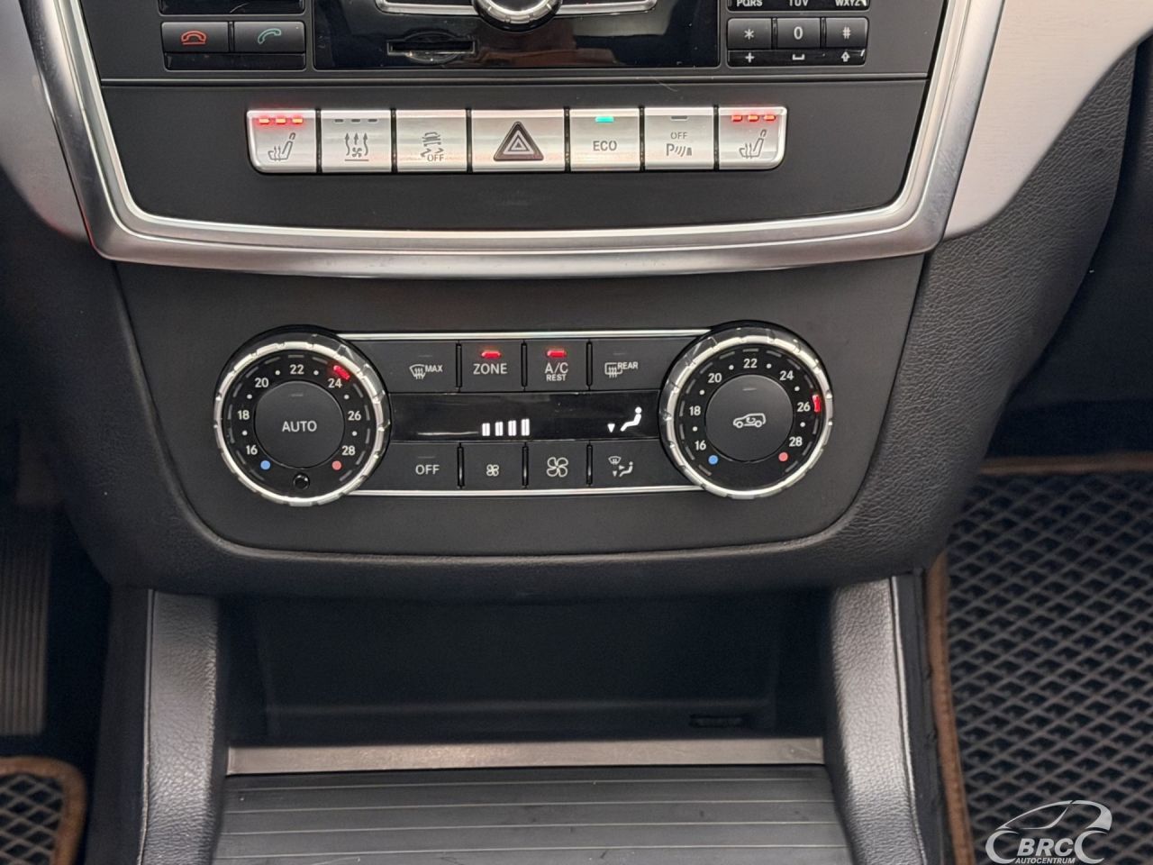 Mercedes-Benz ML350 | 17