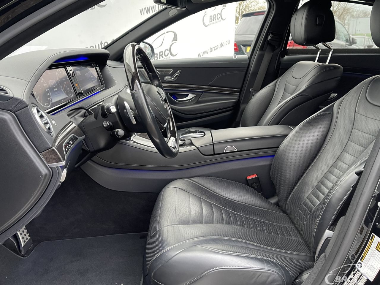 Mercedes-Benz S500 | 24