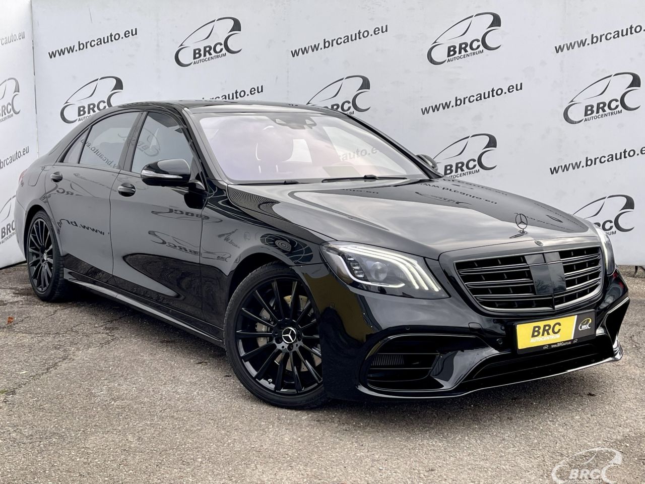 Mercedes-Benz S500 | 51