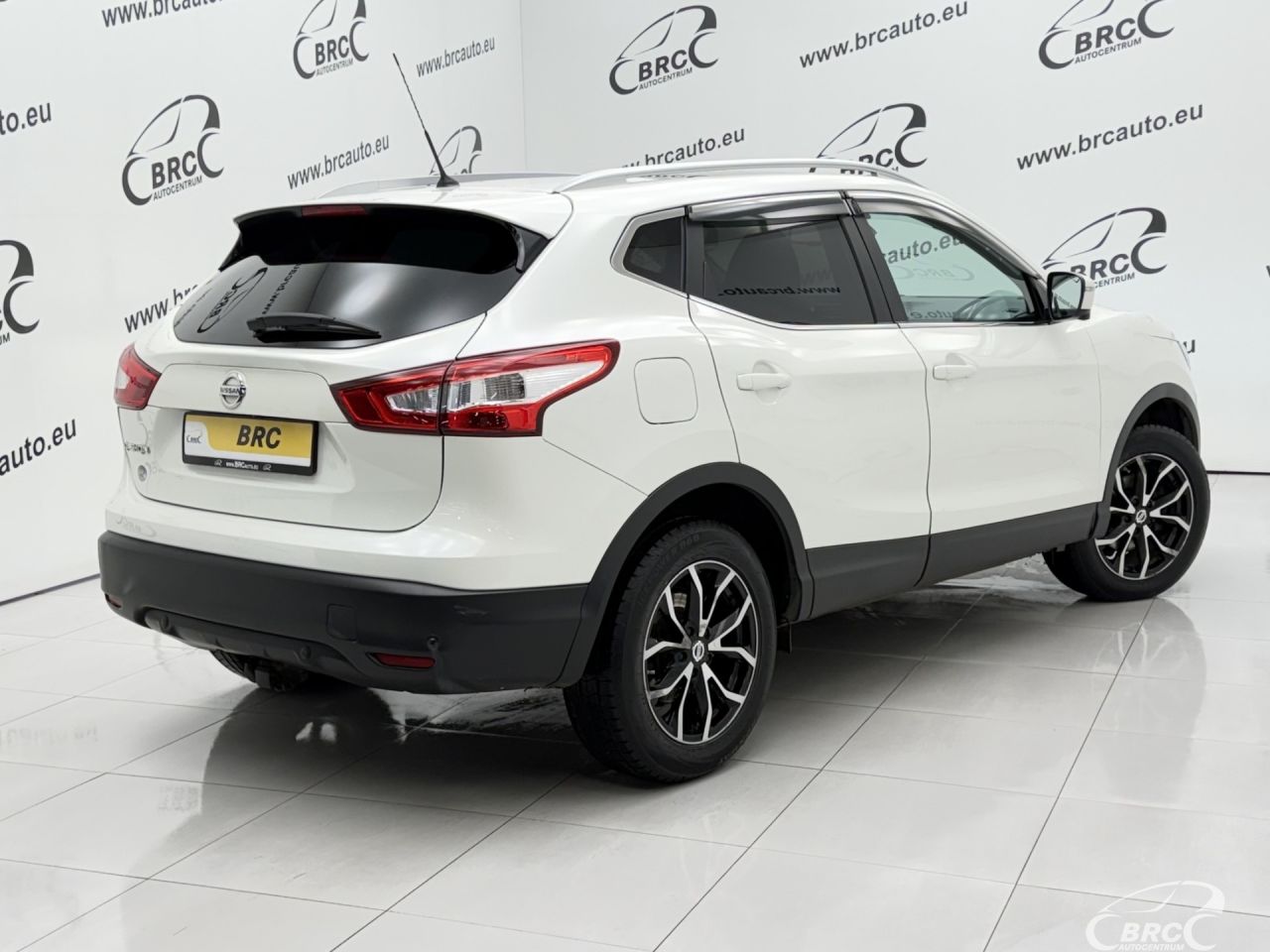 Nissan Qashqai | 1