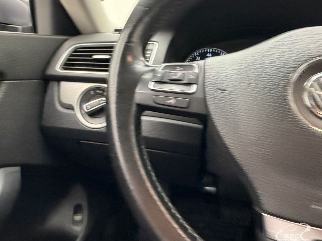 Volkswagen Passat | 49
