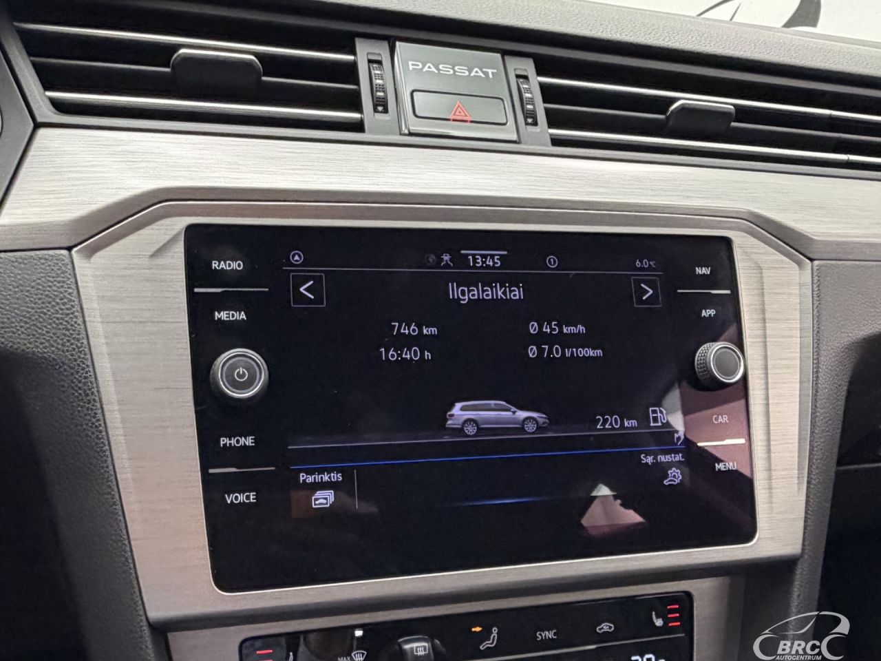 Volkswagen Passat | 38