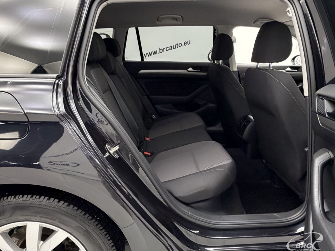 Volkswagen Passat | 8