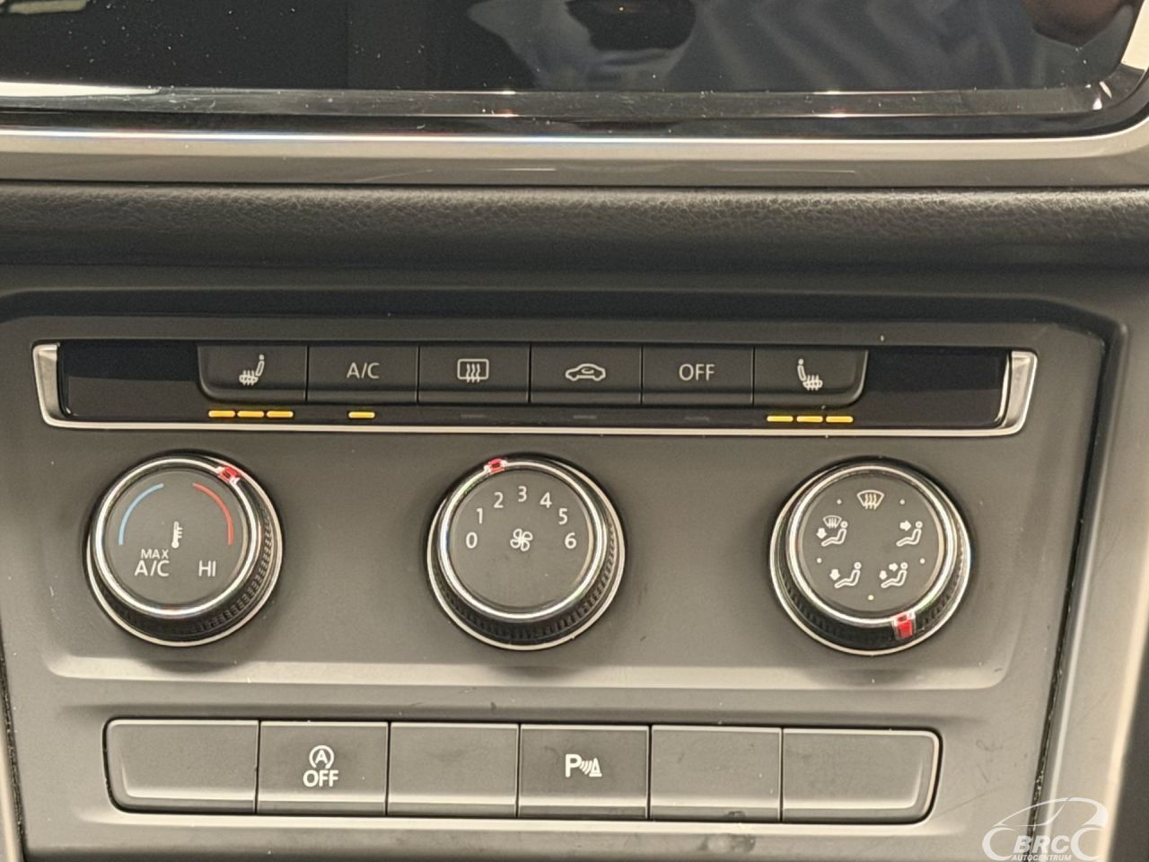 Volkswagen Touran | 16