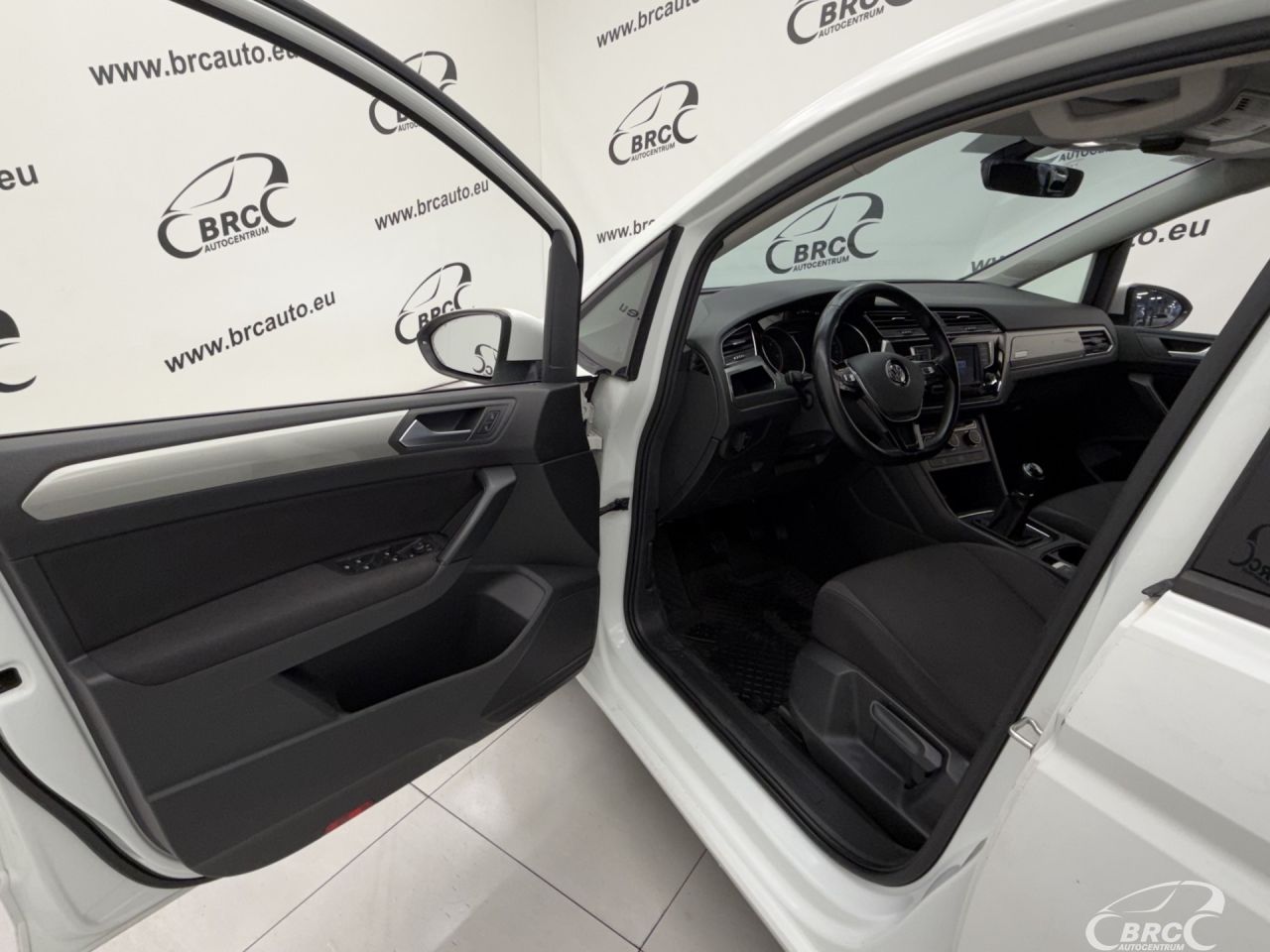 Volkswagen Touran | 18