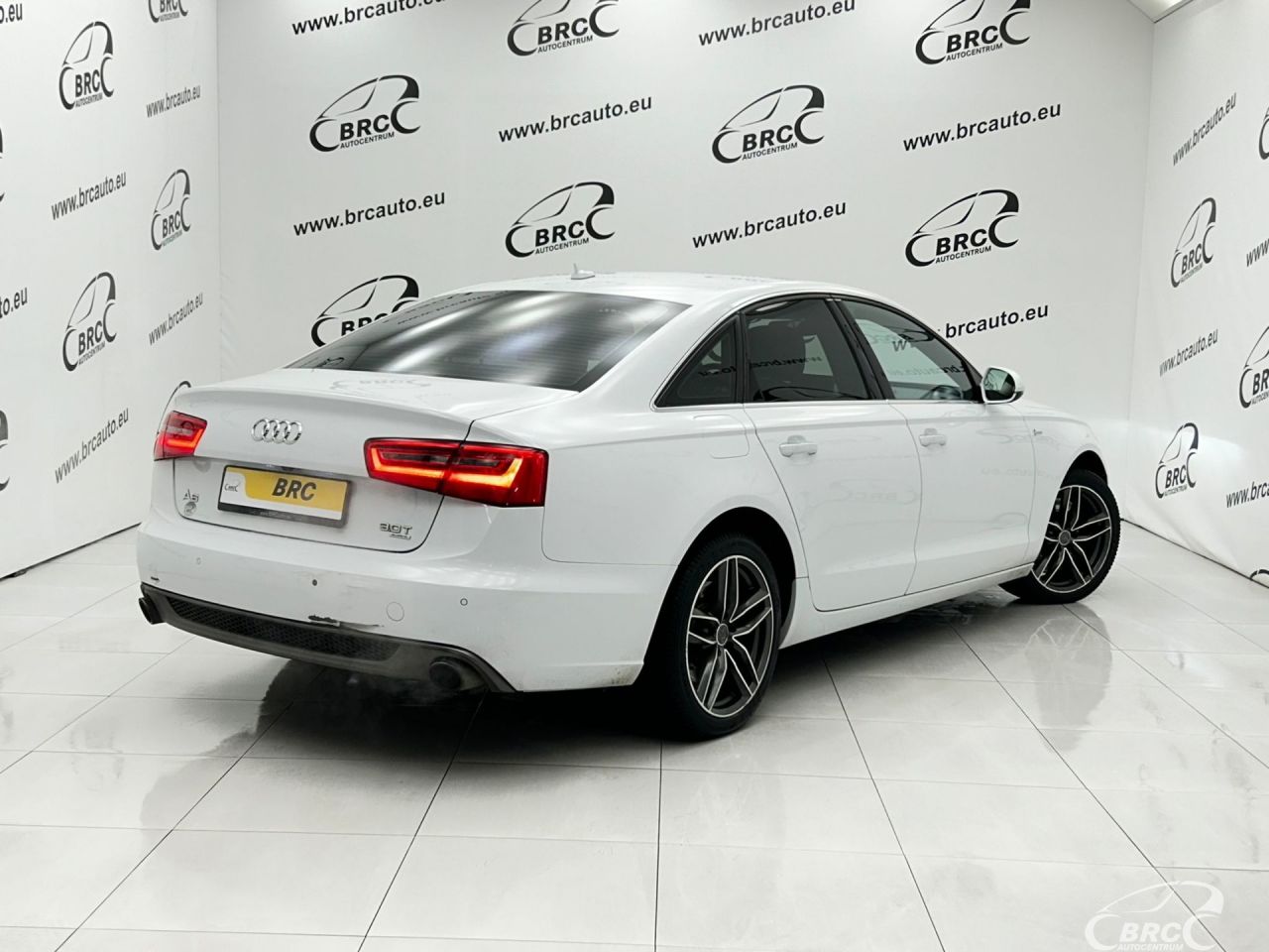 Audi A6 | 1