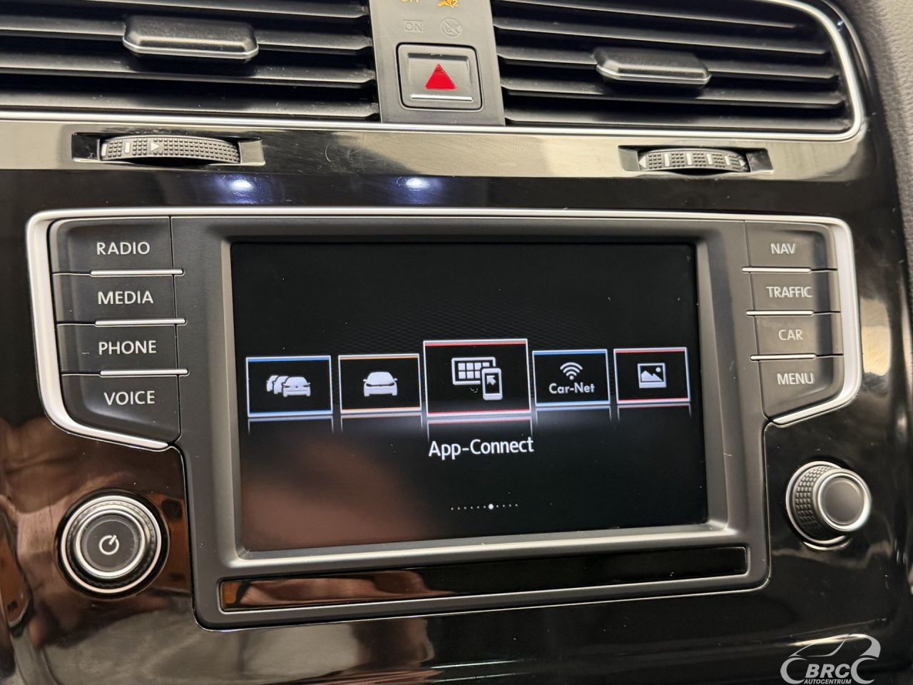 Volkswagen Golf | 41