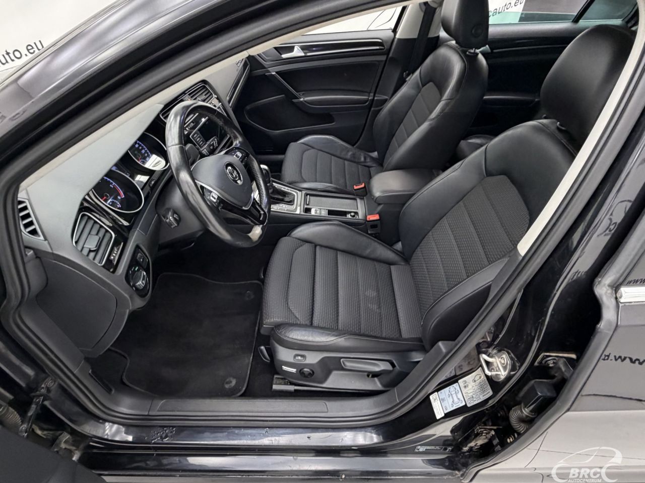 Volkswagen Golf | 20