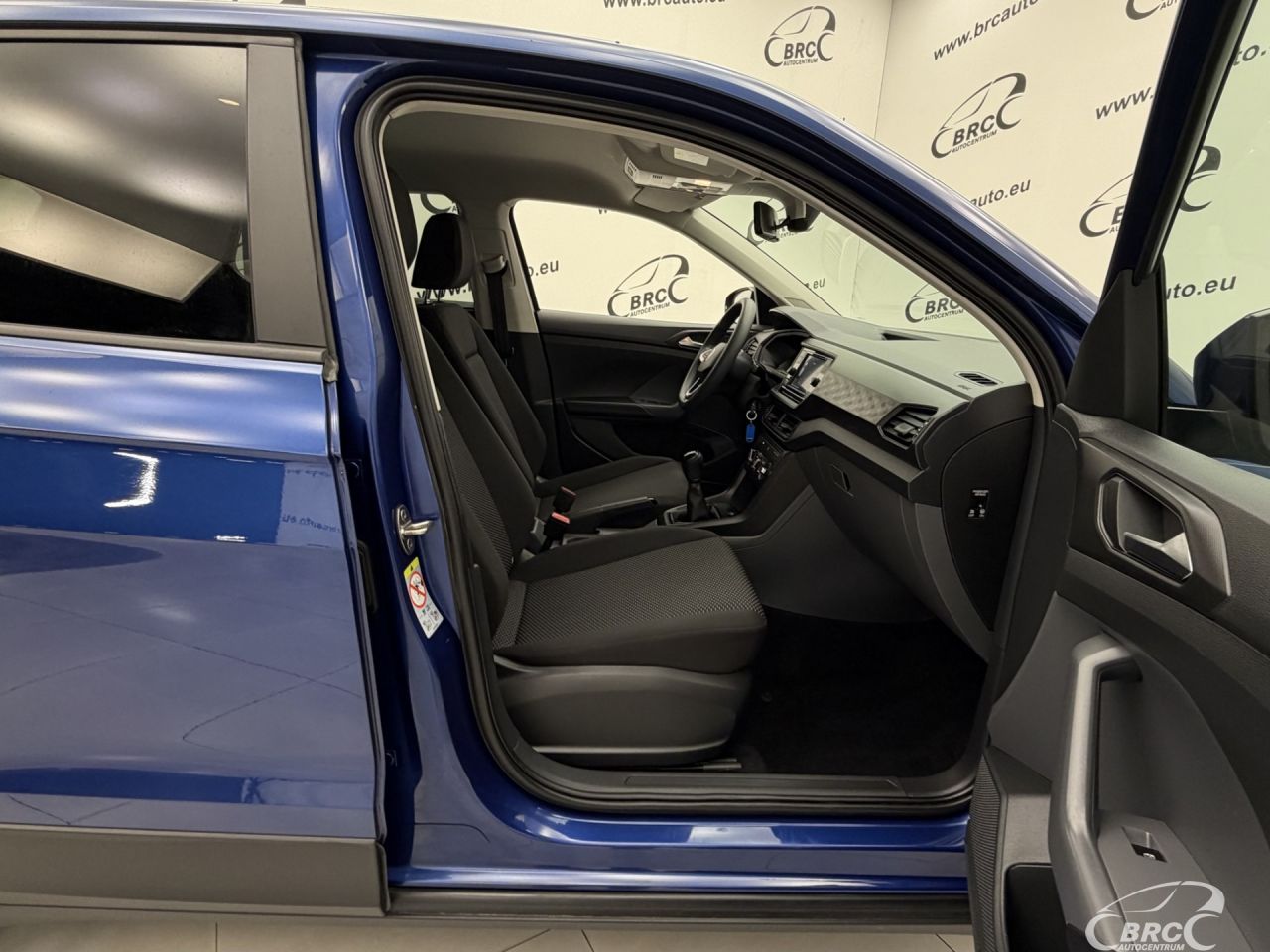 Volkswagen T-Cross | 3