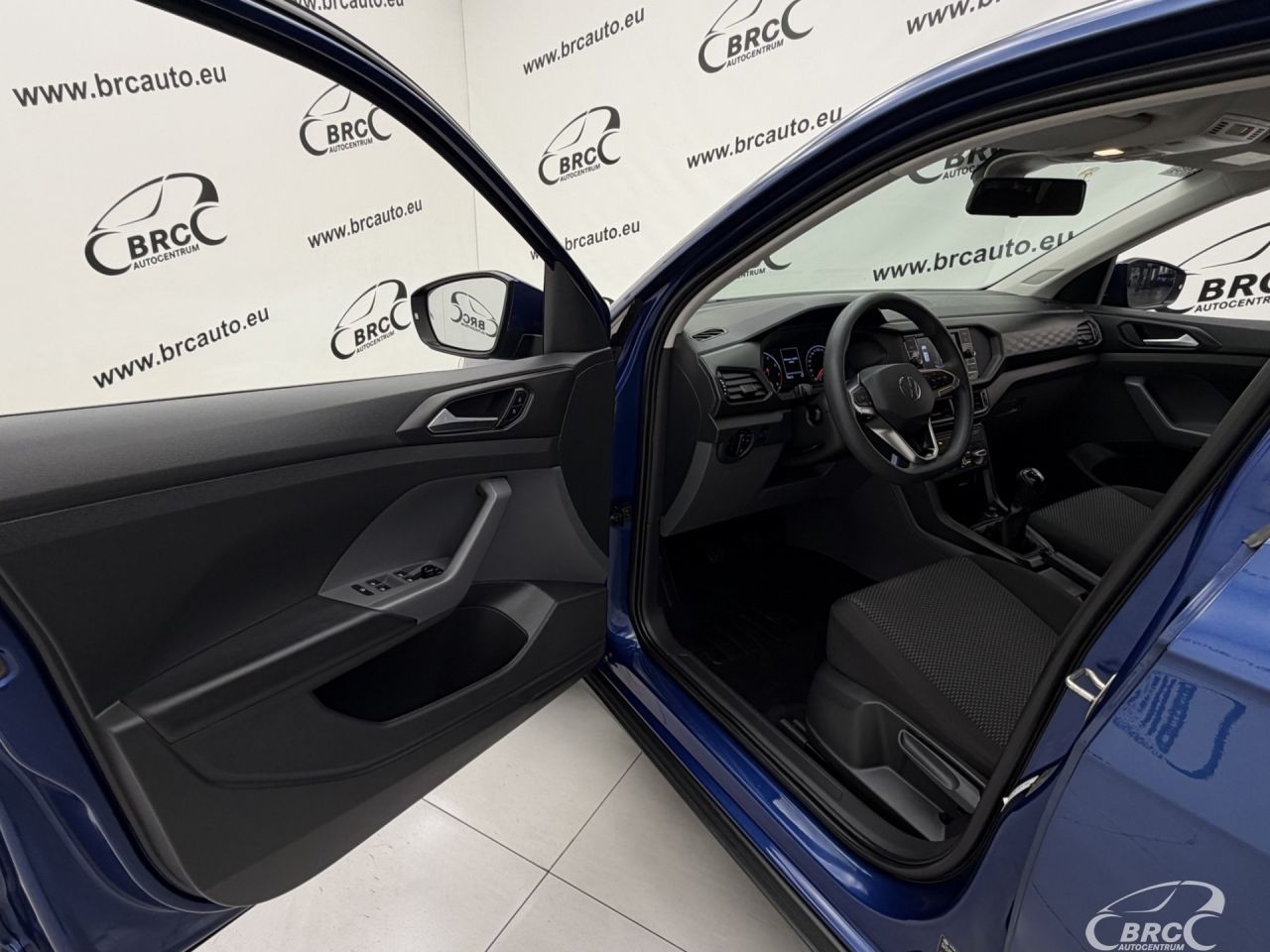 Volkswagen T-Cross | 17