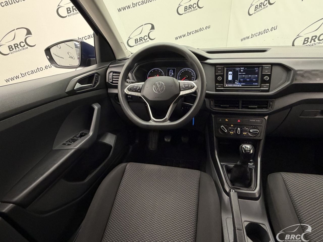 Volkswagen T-Cross | 12