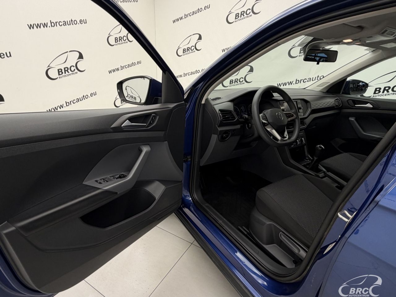 Volkswagen T-Cross | 17