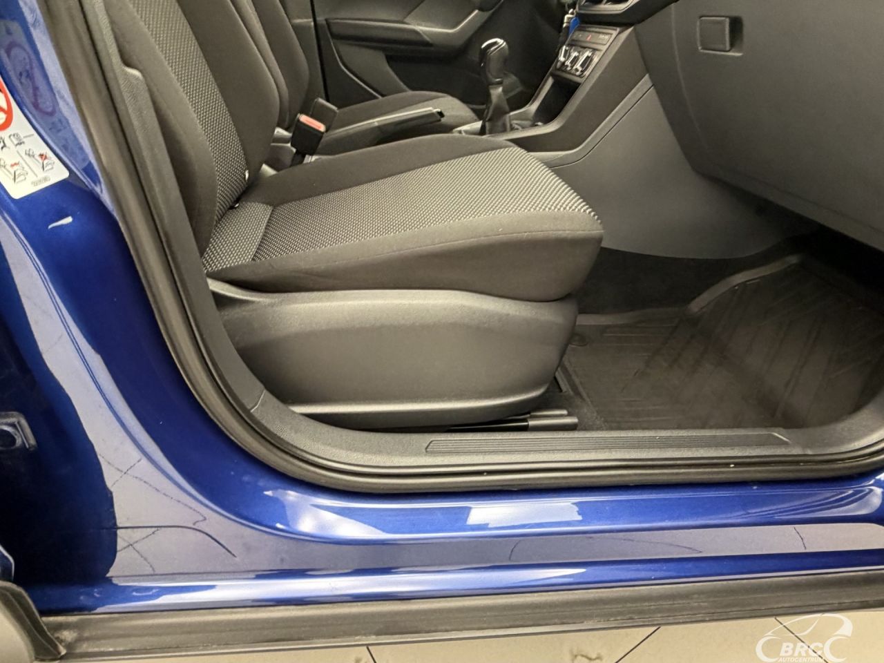 Volkswagen T-Cross | 5