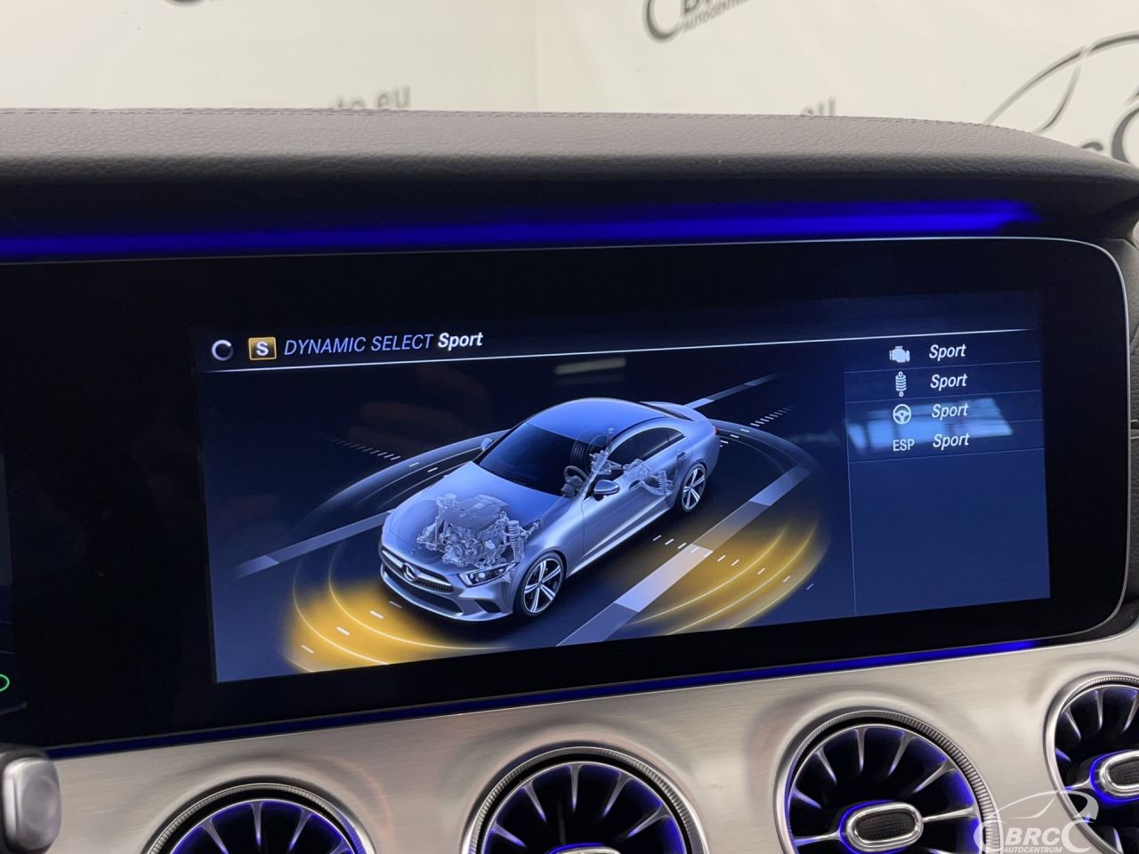 Mercedes-Benz CLS400 | 44