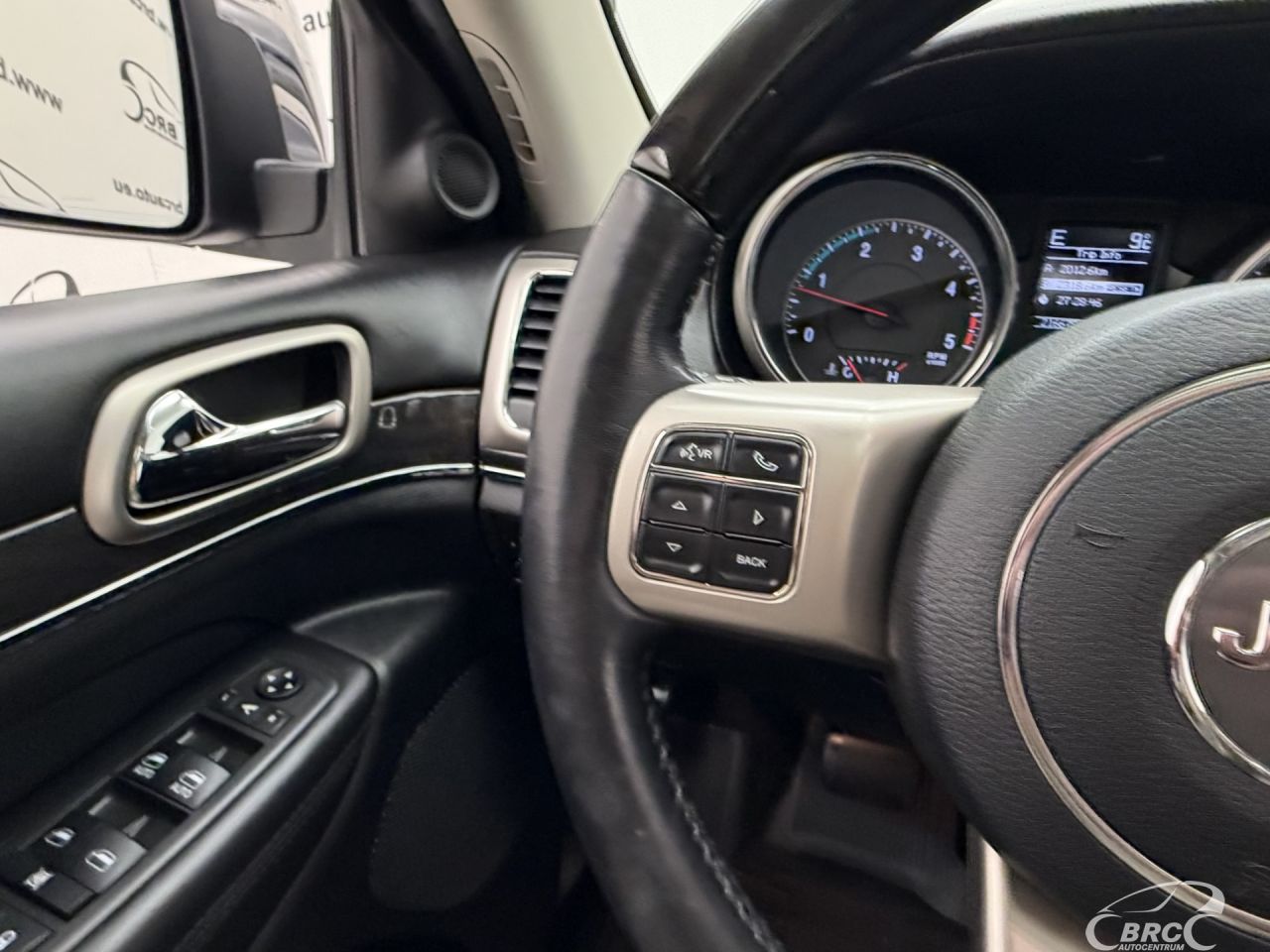 Jeep Grand Cherokee | 37